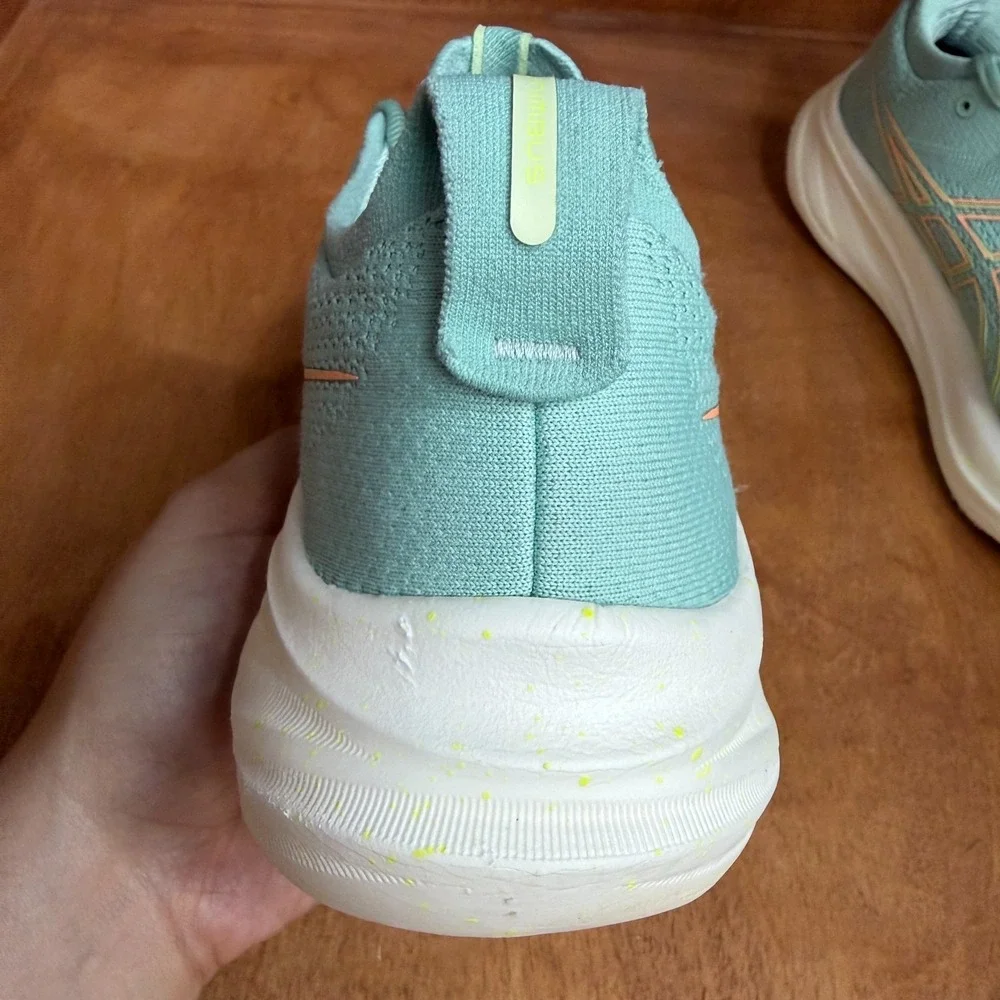ASICS GEL-Nimbus 26 Running Shoes Womens Size 9 Light Celadon Sneaker 1012B601